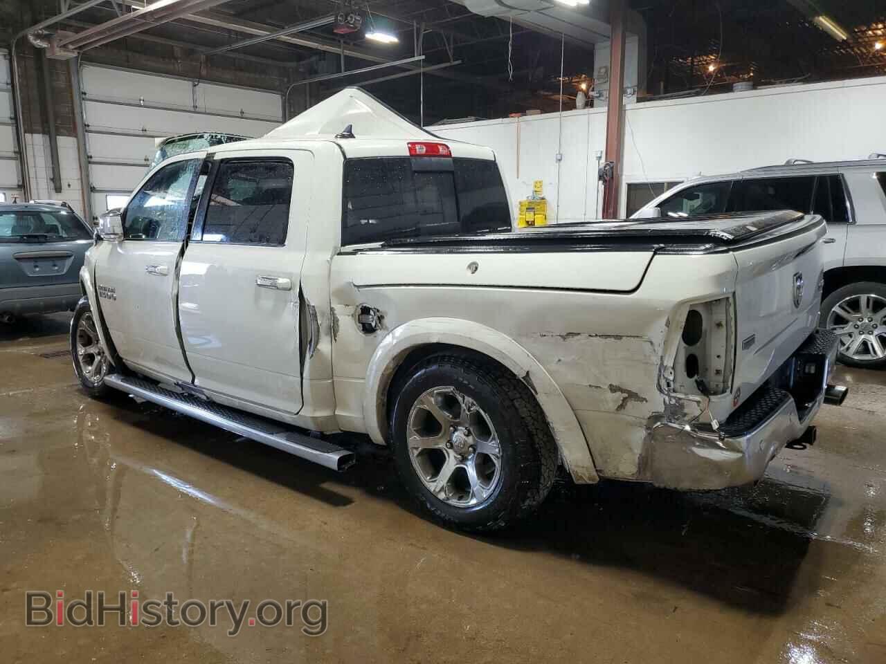 2016 RAM 1500 - VIN: 1C6RR7NT6GS302603 - Фото 2