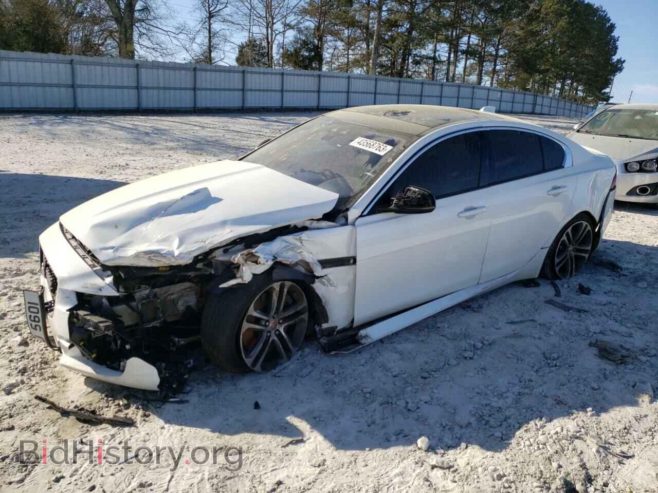 Photo SAJAJ4BV5HA972413 - JAGUAR XE 2017