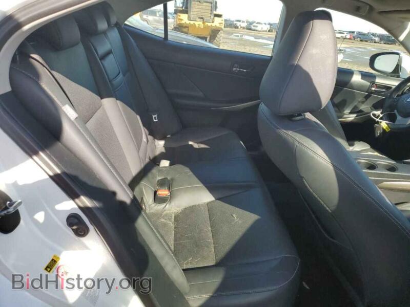 2015 Lexus IS (VIN JTHBF1D20F5046205) — photo 10 of 12