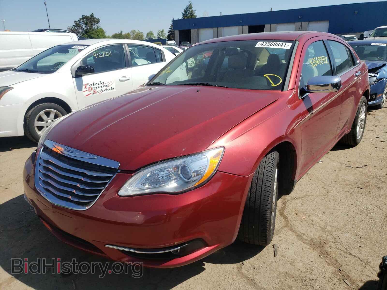 2012 CHRYSLER 200 - VIN: 1C3CCBCB0CN160016 - Фото 2