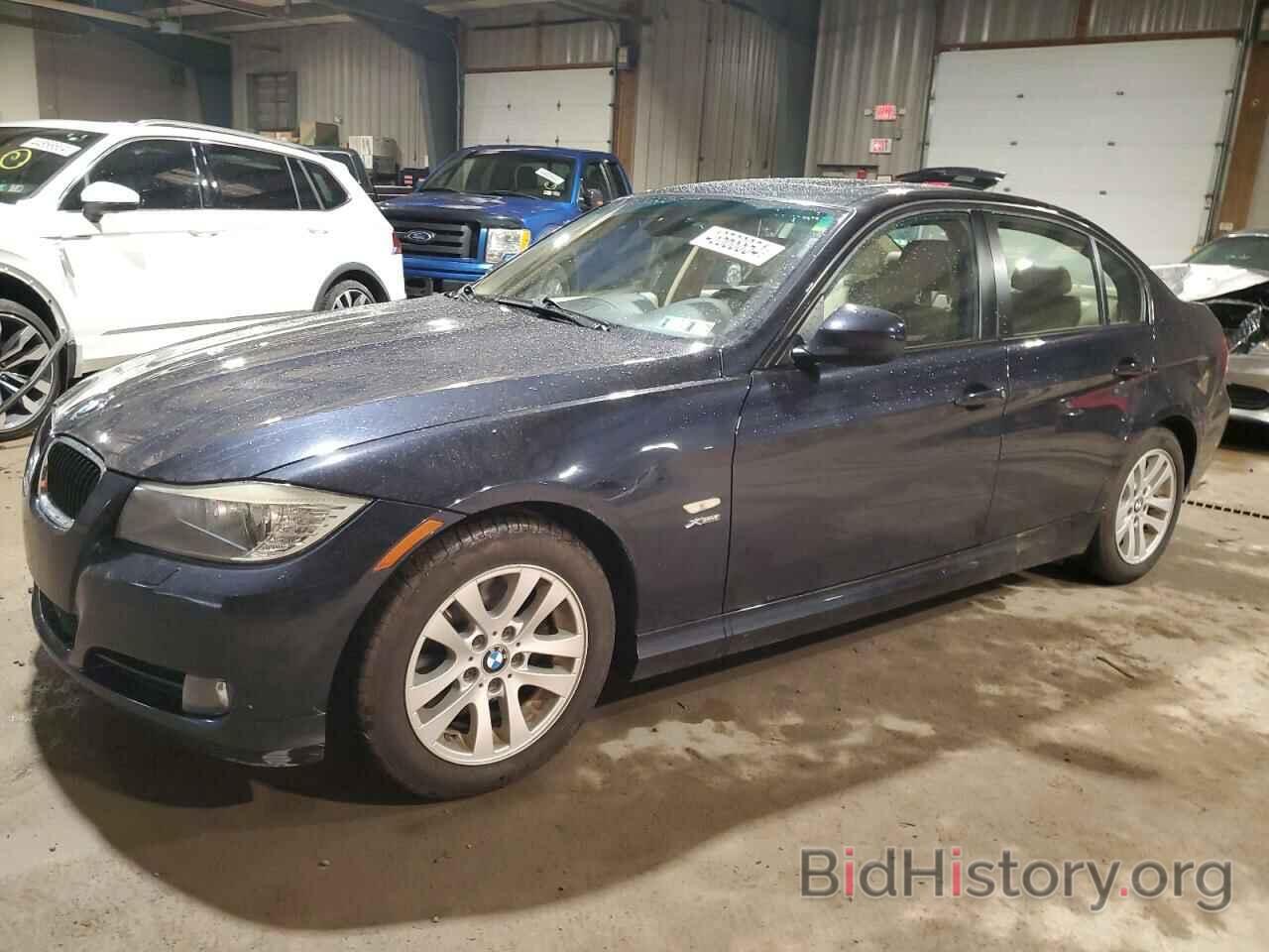 Photo WBAPK73569A450569 - BMW 3 SERIES 2009