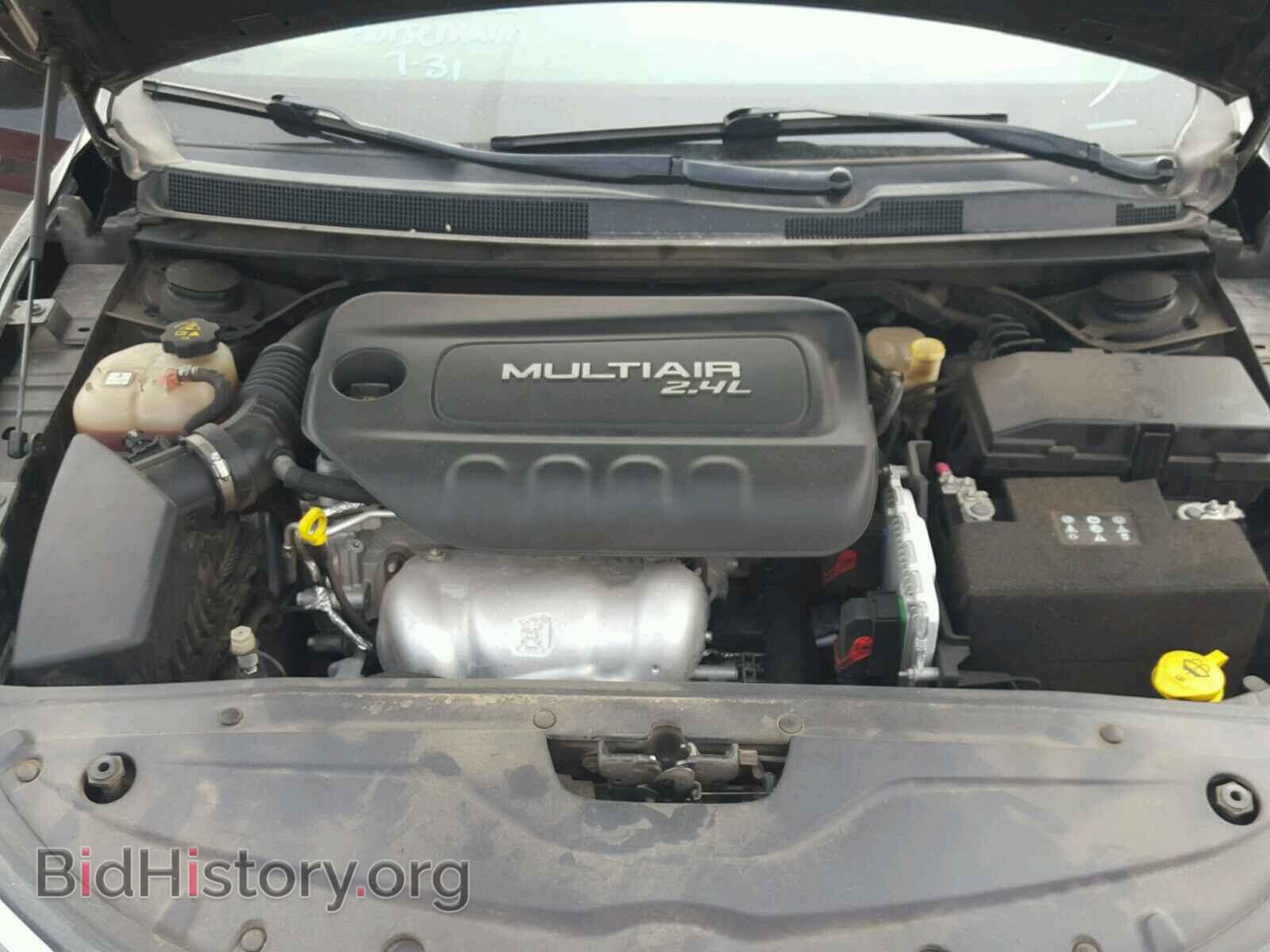 2016 CHRYSLER 200 - VIN: 1C3CCCAB7GN132986 - Фото 7