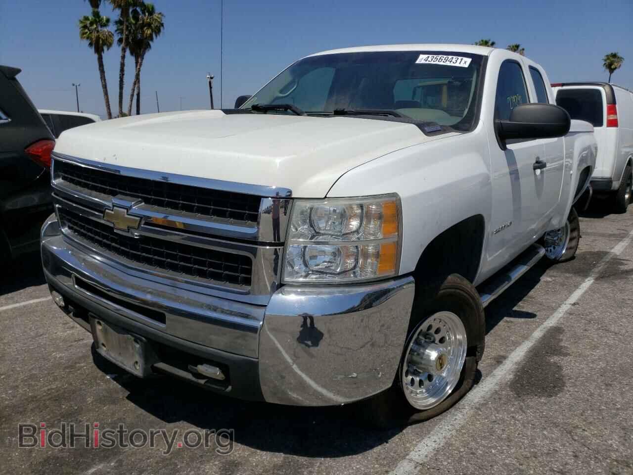 2008 CHEVROLET SILVERADO - VIN: 1GCHK29K58E164775 - Фото 2
