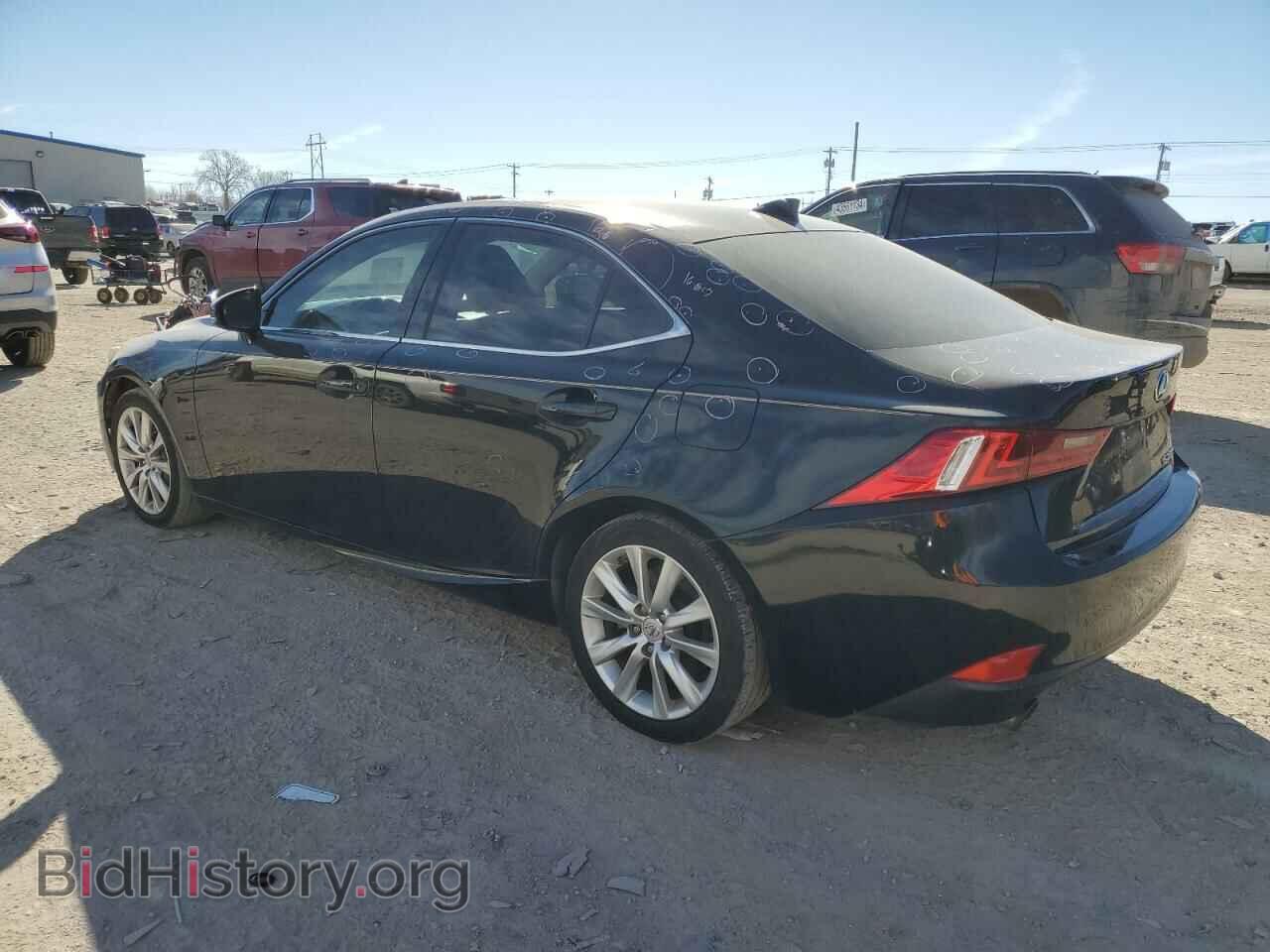 2016 LEXUS IS - VIN: JTHBA1D27G5001911 - Фото 2