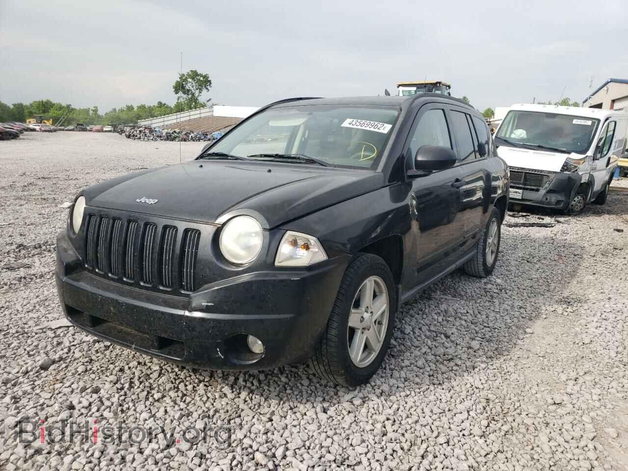 2008 JEEP COMPASS - VIN: 1J8FT47W78D702459 - Фото 2