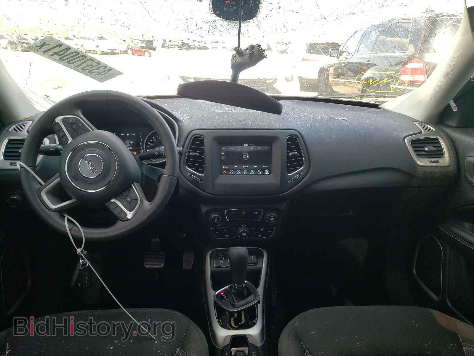 2019 JEEP COMPASS - VIN: 3C4NJCAB7KT809778 - Фото 9