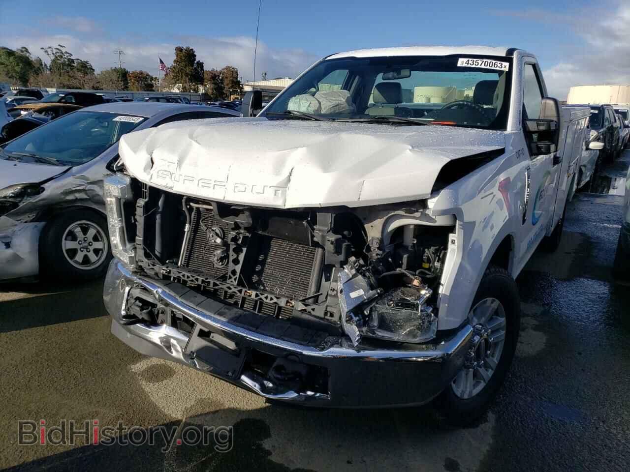 Фотография 1FDBF2A65HEB24944 - FORD F250 2017