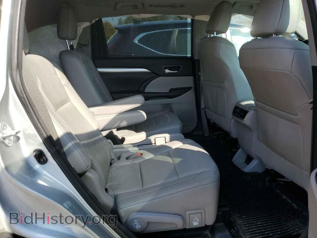 2017 TOYOTA HIGHLANDER - VIN: 5TDJZRFH5HS395264 - Фото 10