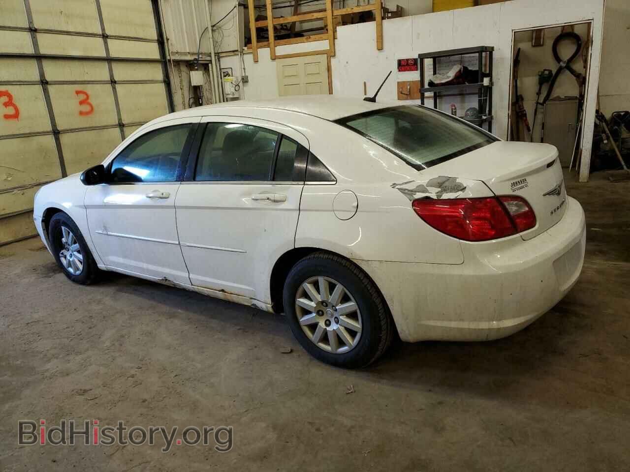 2010 CHRYSLER SEBRING - VIN: 1C3CC4FB8AN192605 - Фото 2