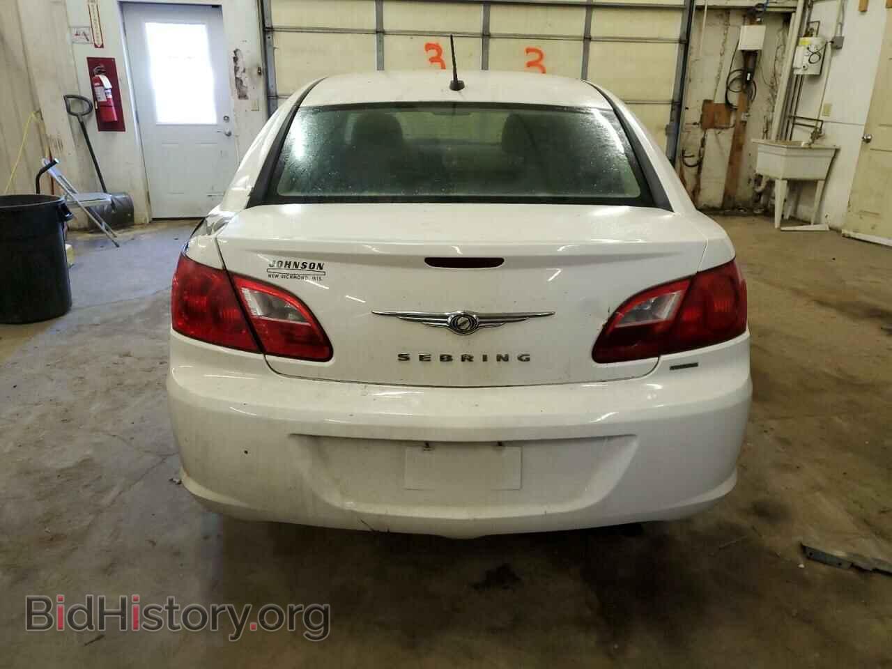 2010 CHRYSLER SEBRING - VIN: 1C3CC4FB8AN192605 - Фото 6