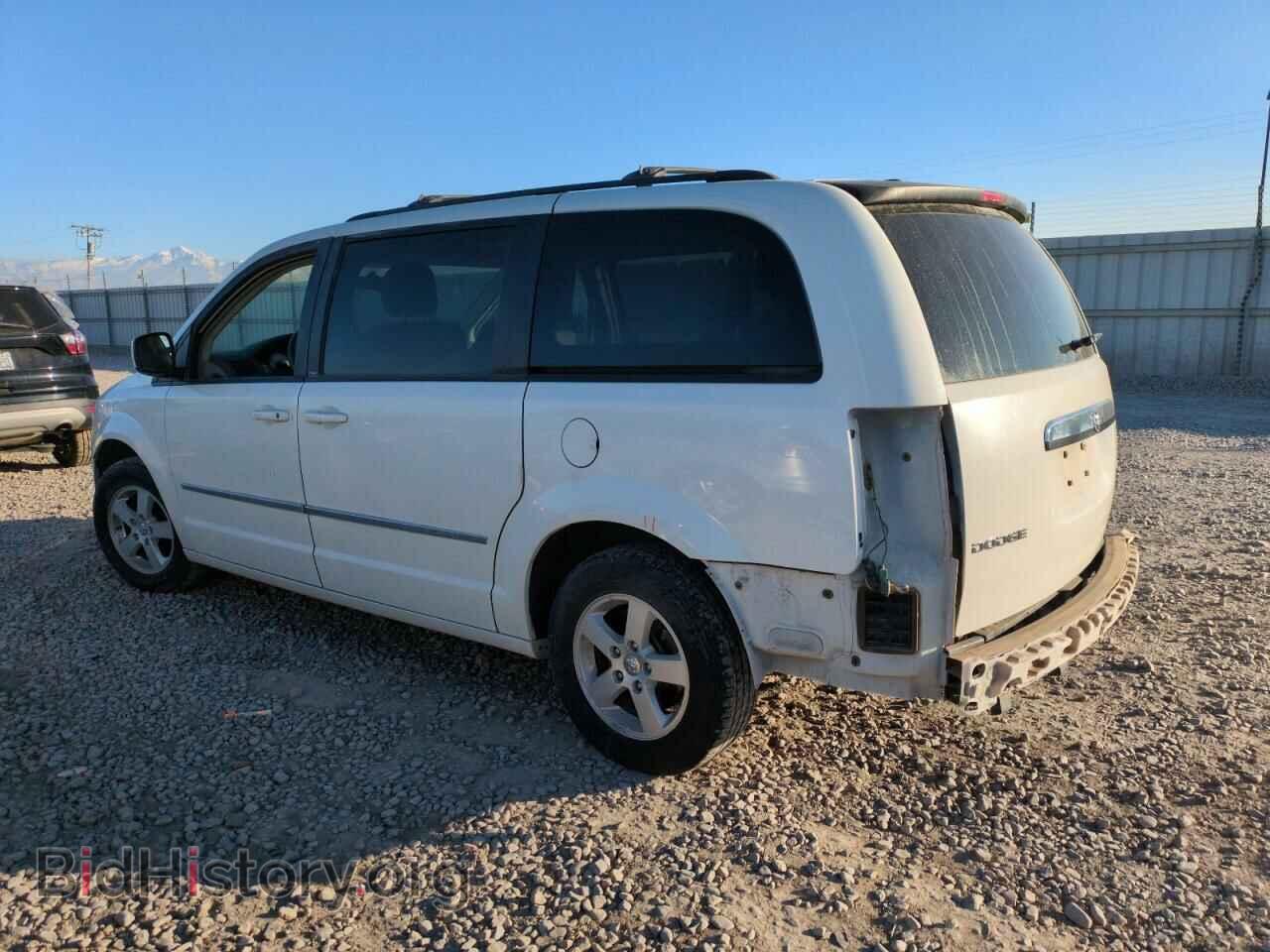 2010 DODGE CARAVAN - VIN: 2D4RN5D18AR459716 - Photo 2