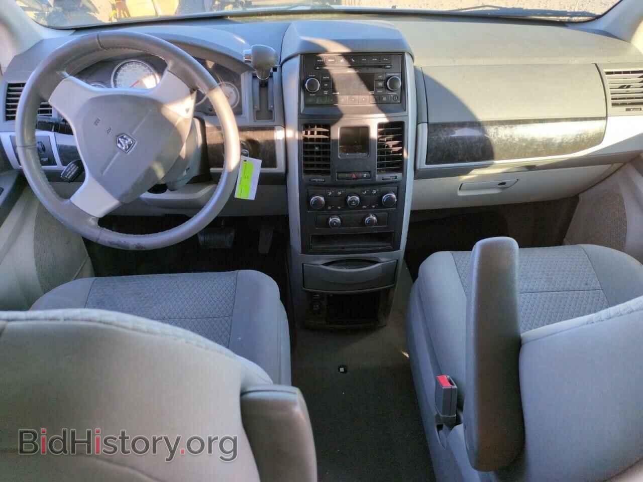 2010 DODGE CARAVAN - VIN: 2D4RN5D18AR459716 - Photo 8