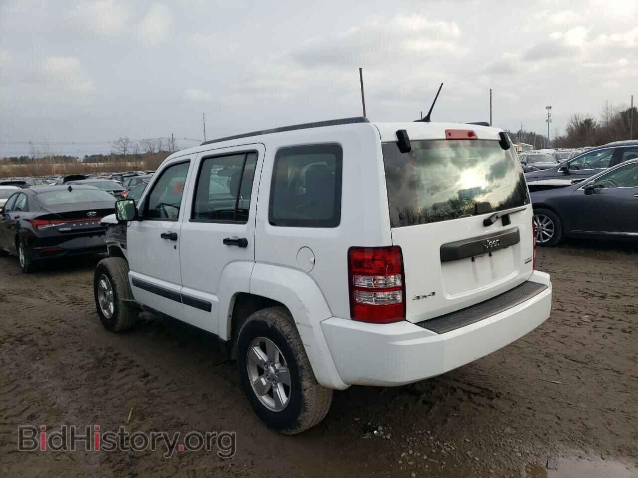 2011 JEEP LIBERTY - VIN: 1J4PN2GK6BW574857 - Фото 2