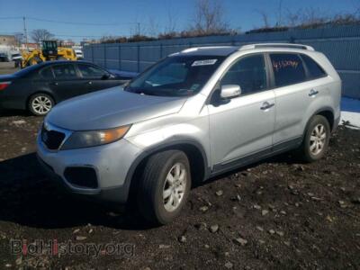 2012 Kia SORENTO Base, серебристый — VIN 5XYKT4A29CG297078, Copart