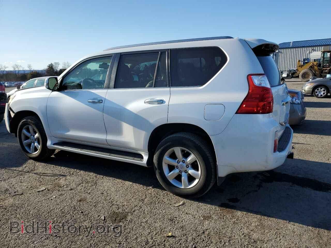 2011 LEXUS GX - VIN: JTJBM7FX4B5021141 - Фото 2