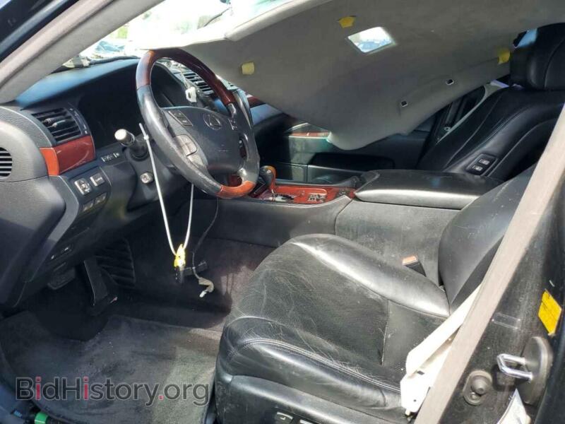 2010 Lexus LS (VIN JTHGL5EF0A5039366) — photo 7 of 12