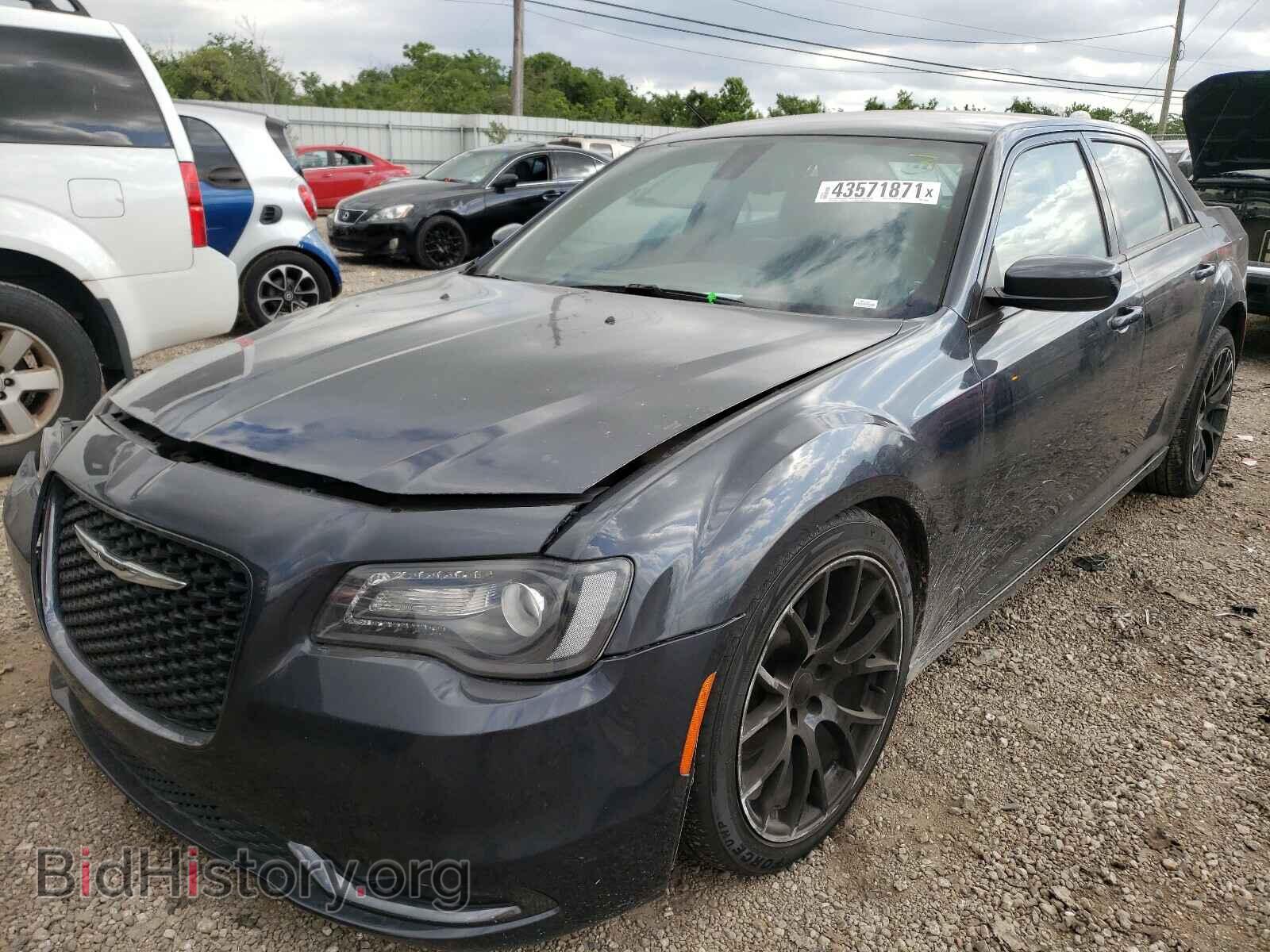 2017 CHRYSLER 300 - VIN: 2C3CCABG9HH506409 - Фото 2