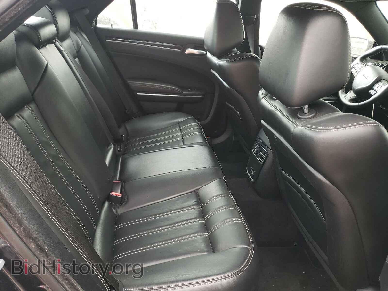 2017 CHRYSLER 300 - VIN: 2C3CCABG9HH506409 - Фото 6