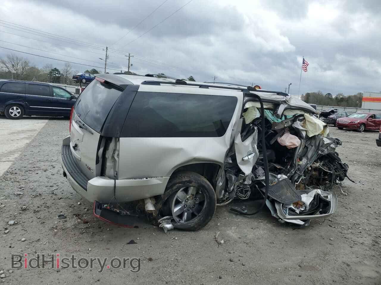 2009 GMC YUKON - VIN: 1GKFC36079R210652 - Фото 3