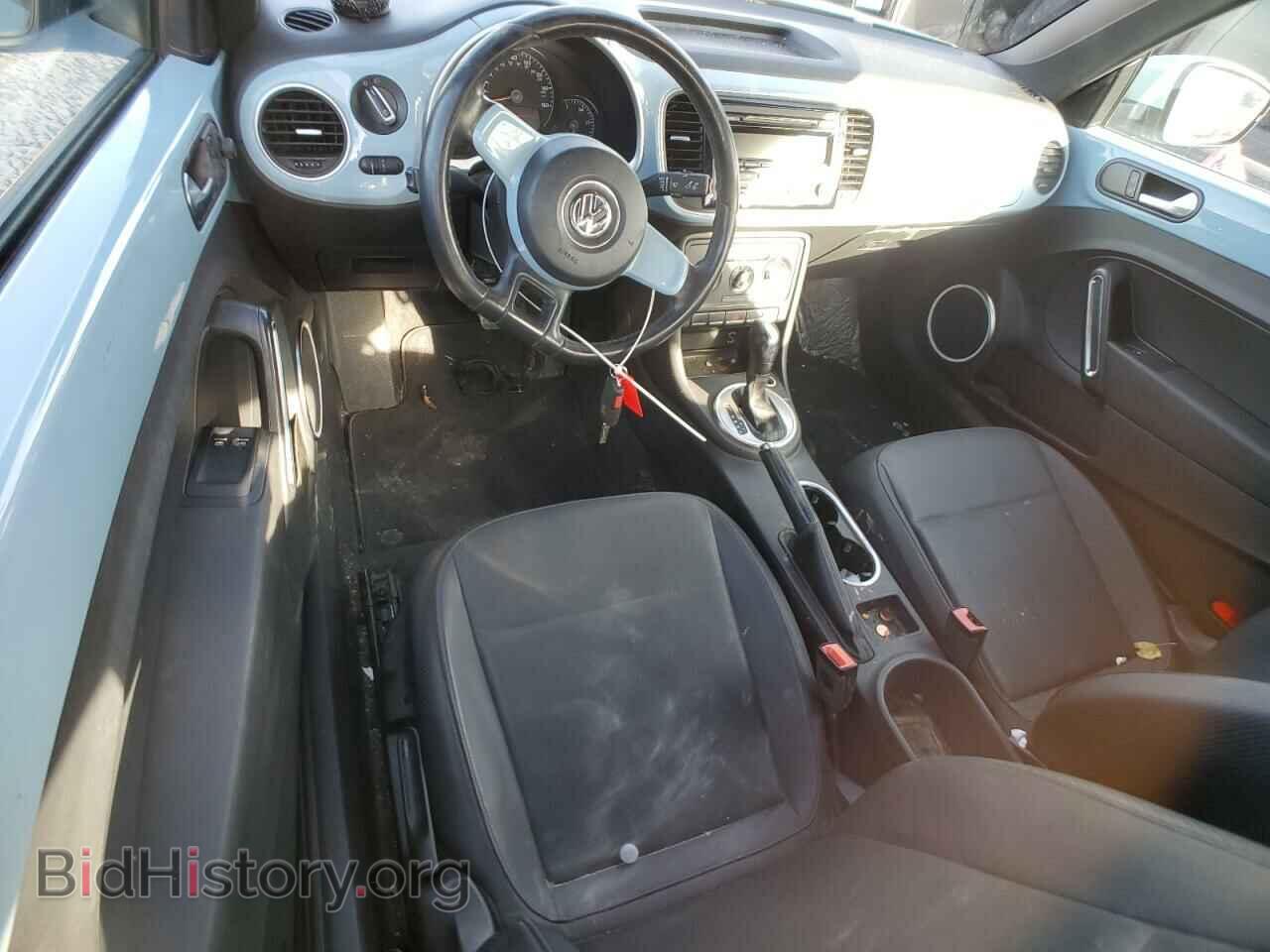 2012 VOLKSWAGEN BEETLE - VIN: 3VWJP7ATXCM623853 - Фото 8