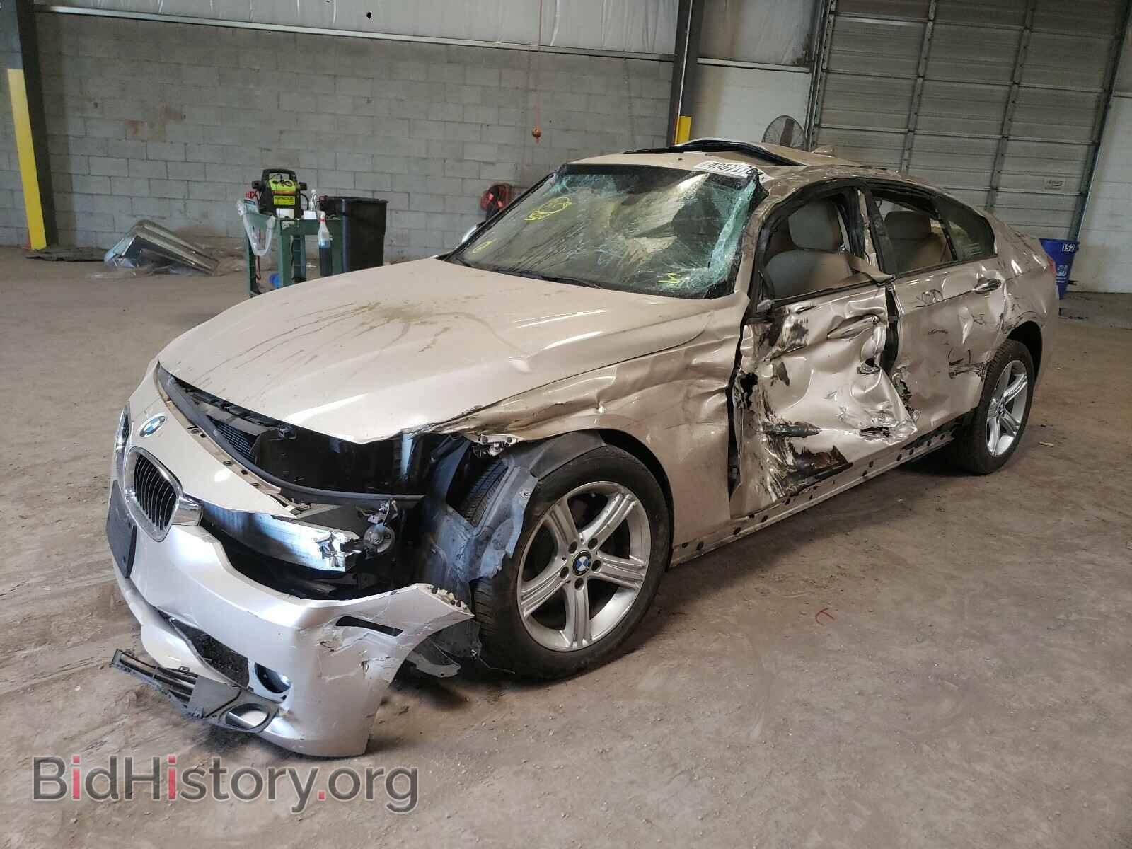 2013 BMW 3 SERIES - VIN: WBA3B3C51DJ698910 - Фото 2