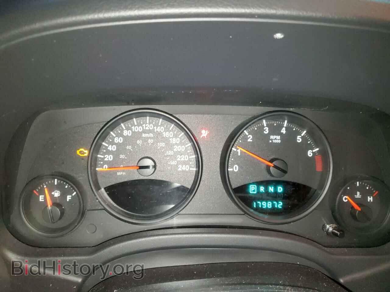 2011 JEEP COMPASS - VIN: 1J4NF4FB5BD225718 - Photo 9