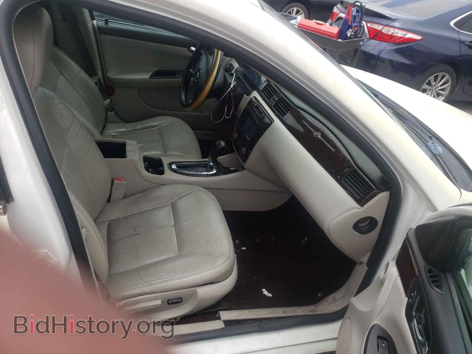 2012 CHEVROLET IMPALA - VIN: 2G1WC5E34C1167724 - Фото 5