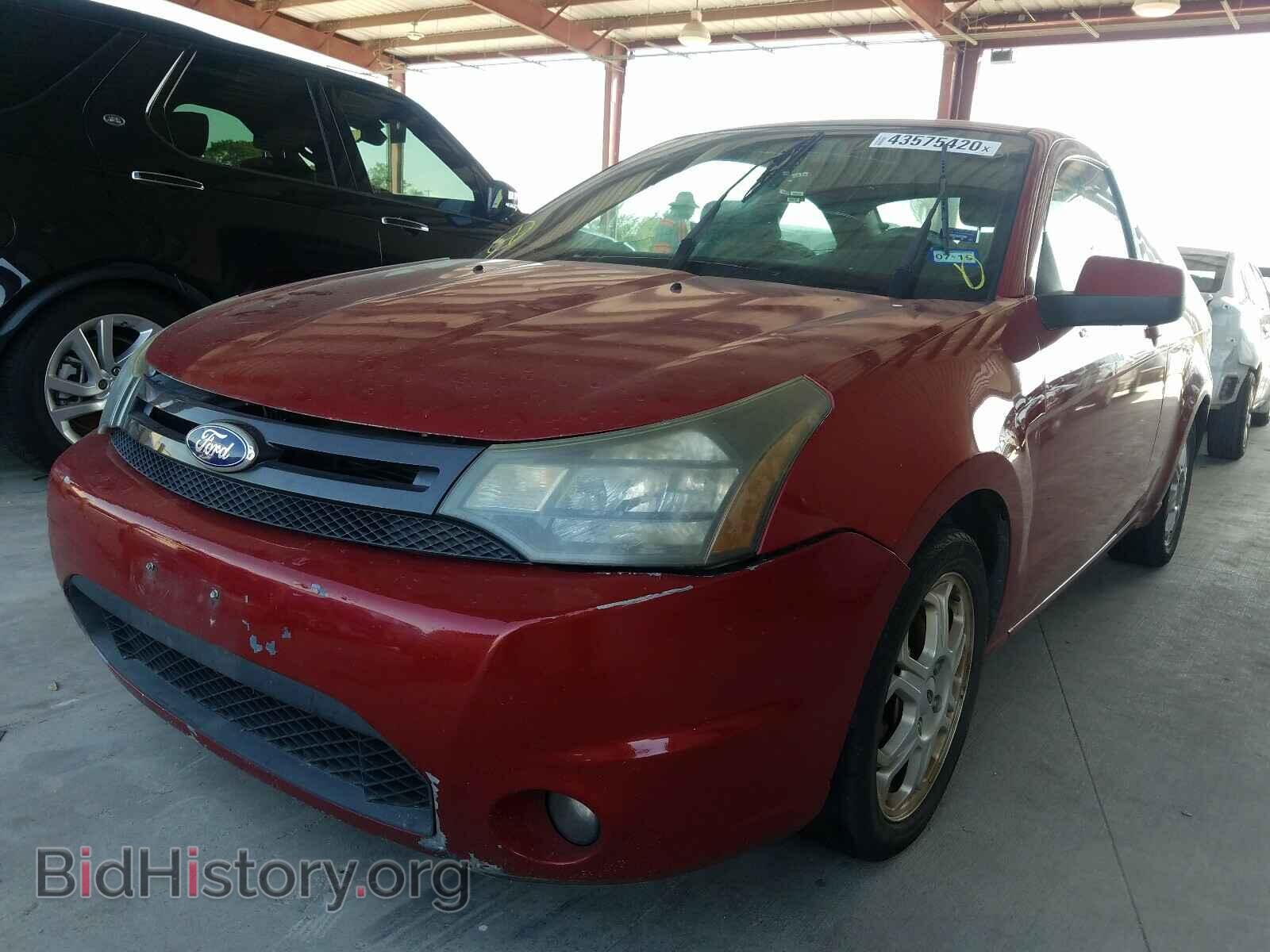 2009 FORD FOCUS - VIN: 1FAHP32N19W202841 - Фото 2