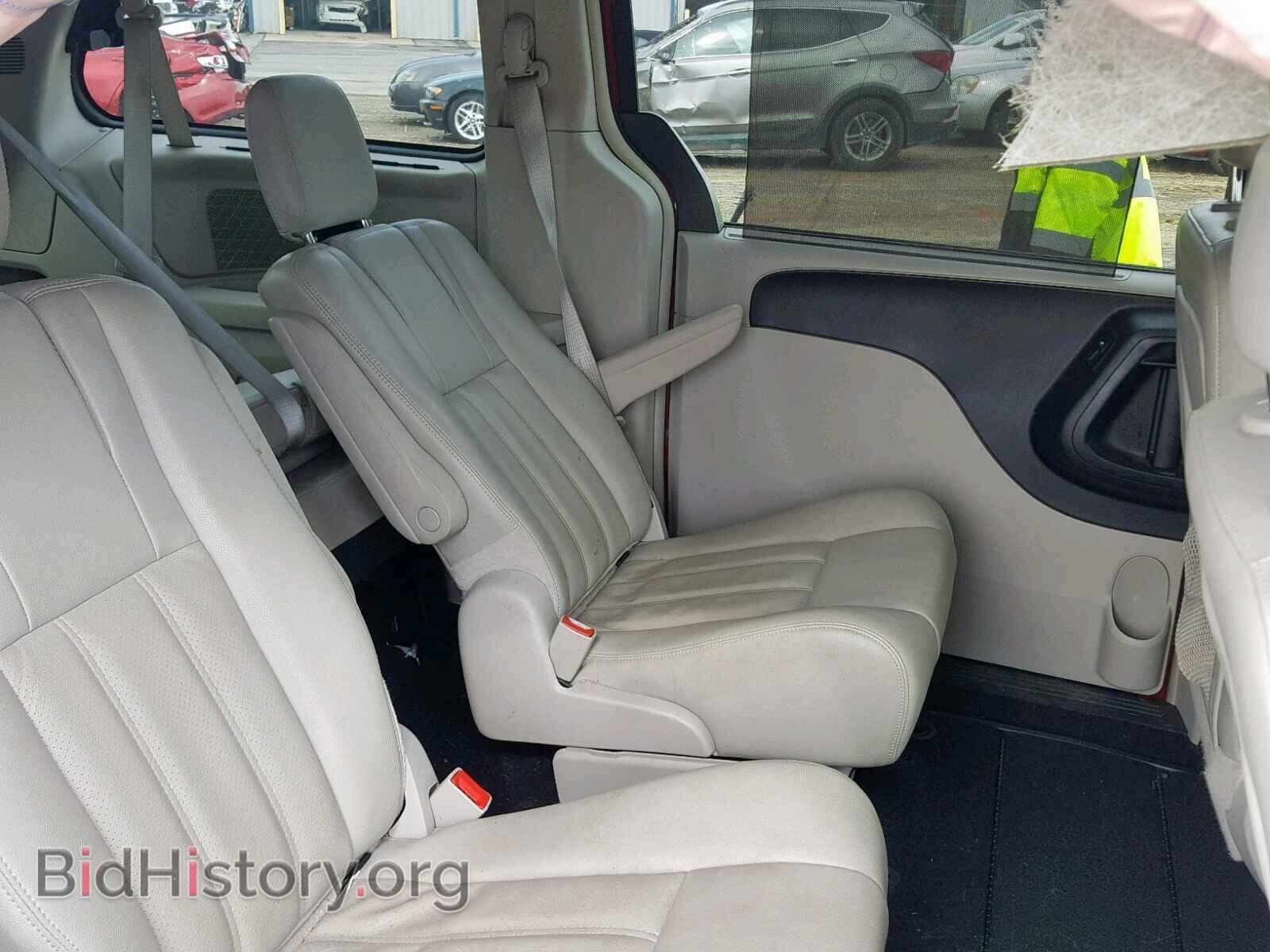 2013 CHRYSLER TOWN & COU - VIN: 2C4RC1CG2DR589531 - Фото 6