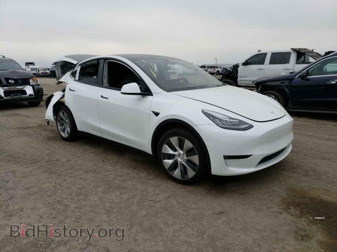 2022 TESLA MODEL Y - VIN: 7SAYGAEE8NF342297 - Фото 4