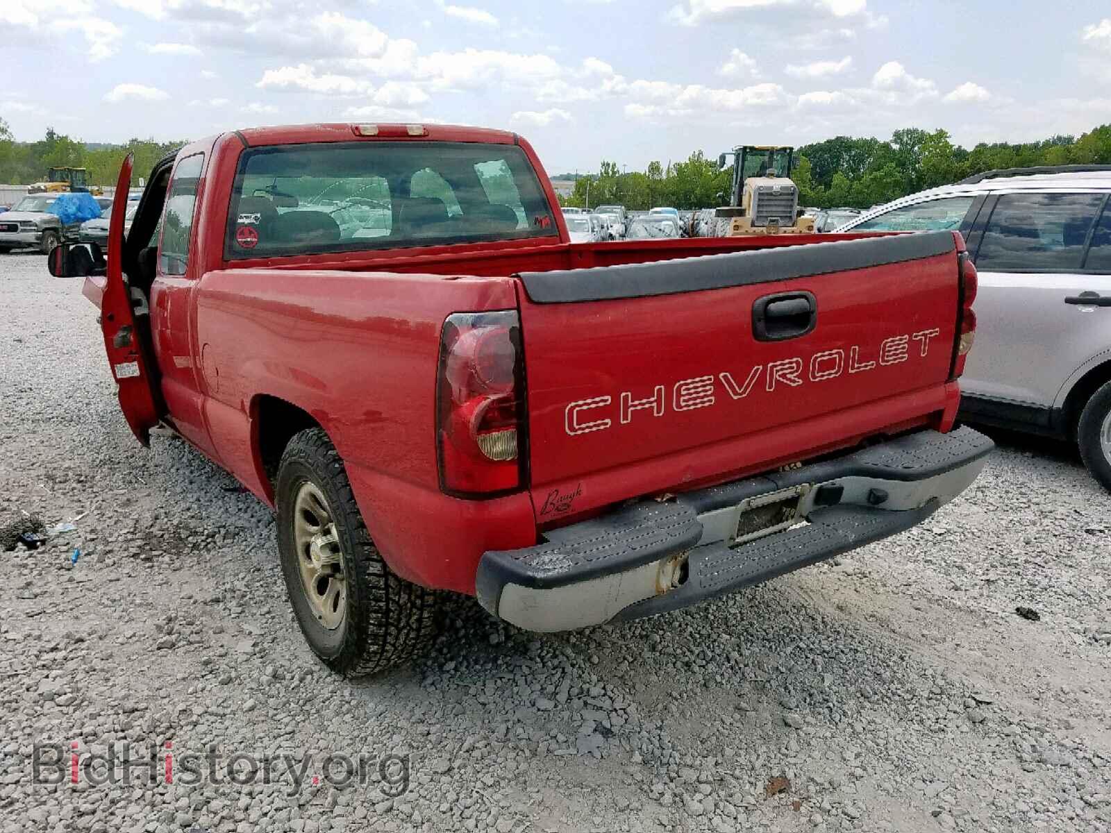 2005 CHEVROLET SILVERADO - VIN: 2GCEC19V851173200 - Фото 3