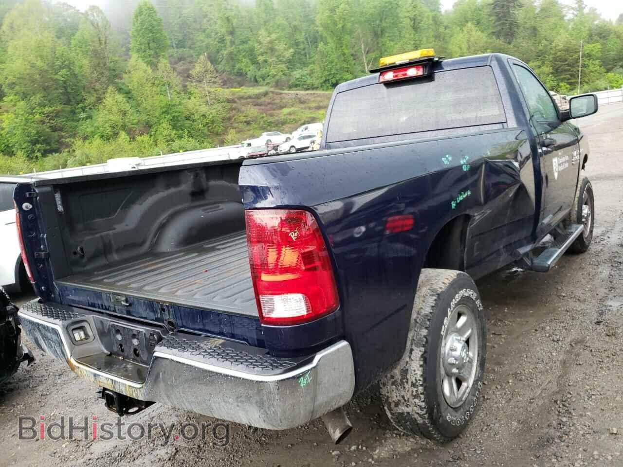 2017 RAM 2500 - VIN: 3C6MR5AJ4HG744503 - Photo 4