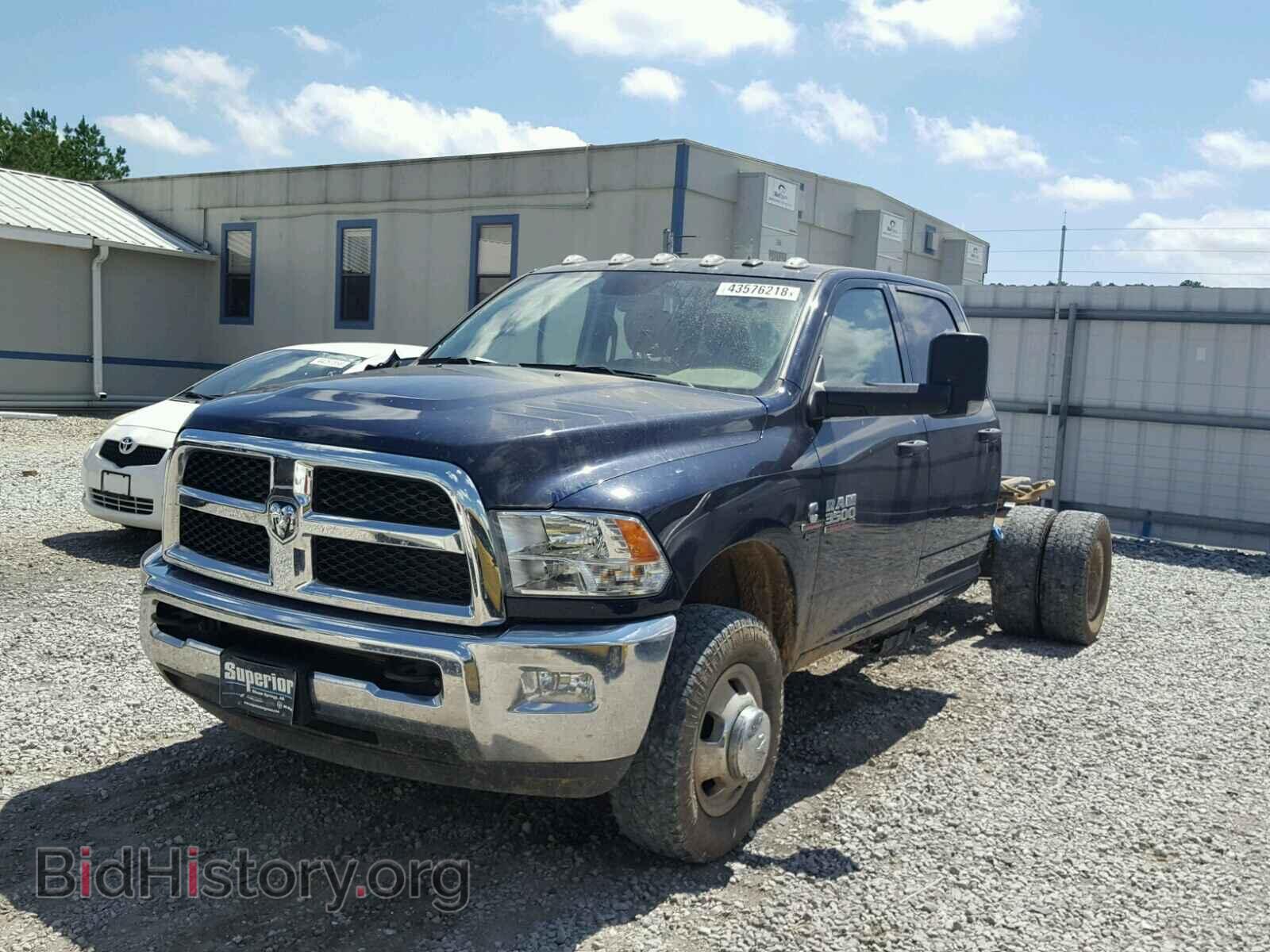 2016 RAM 3500 - VIN: 3C7WRTCL7GG159338 - Фото 2
