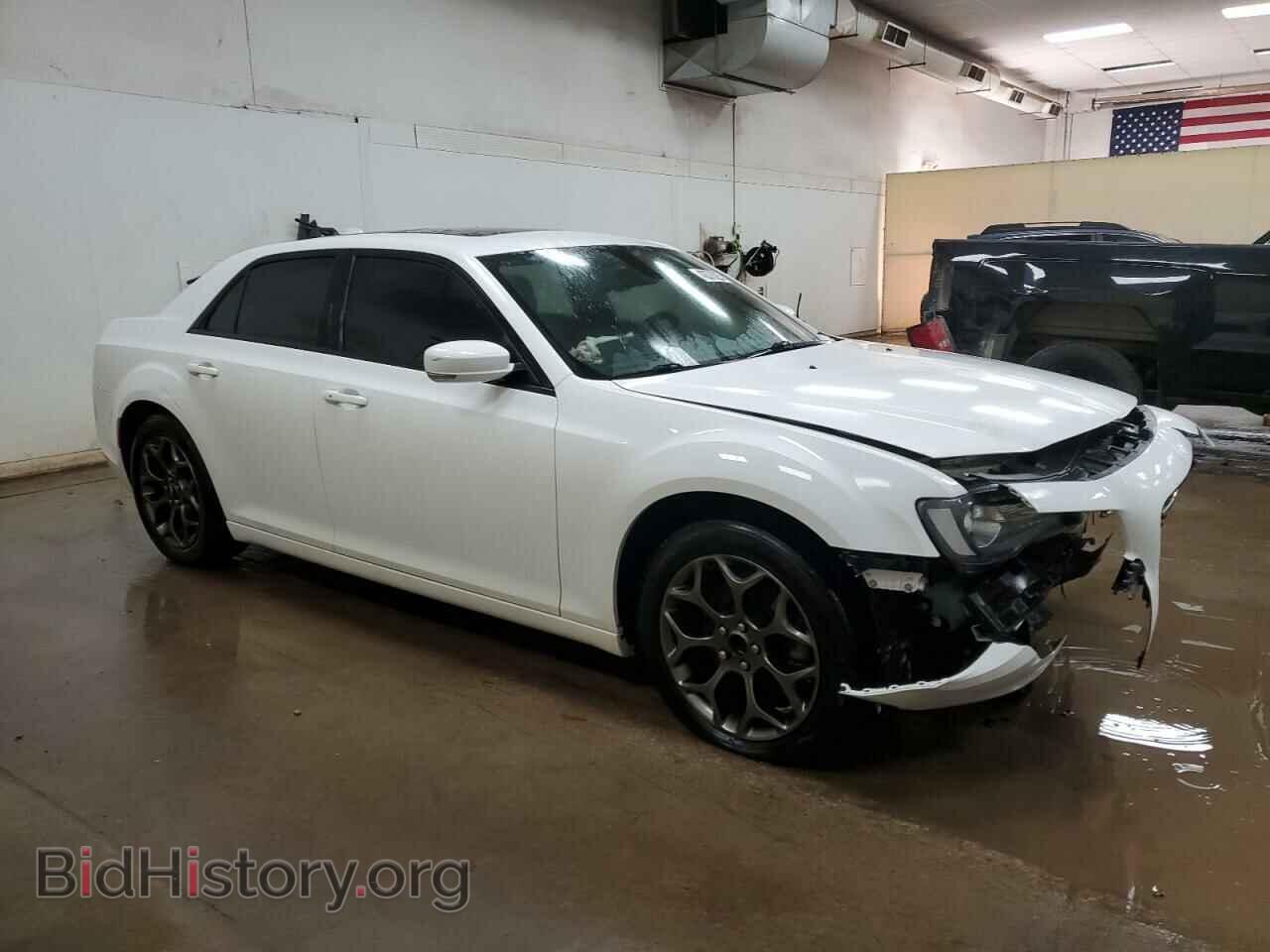 2017 CHRYSLER 300 - VIN: 2C3CCAGG0HH542479 - Фото 4