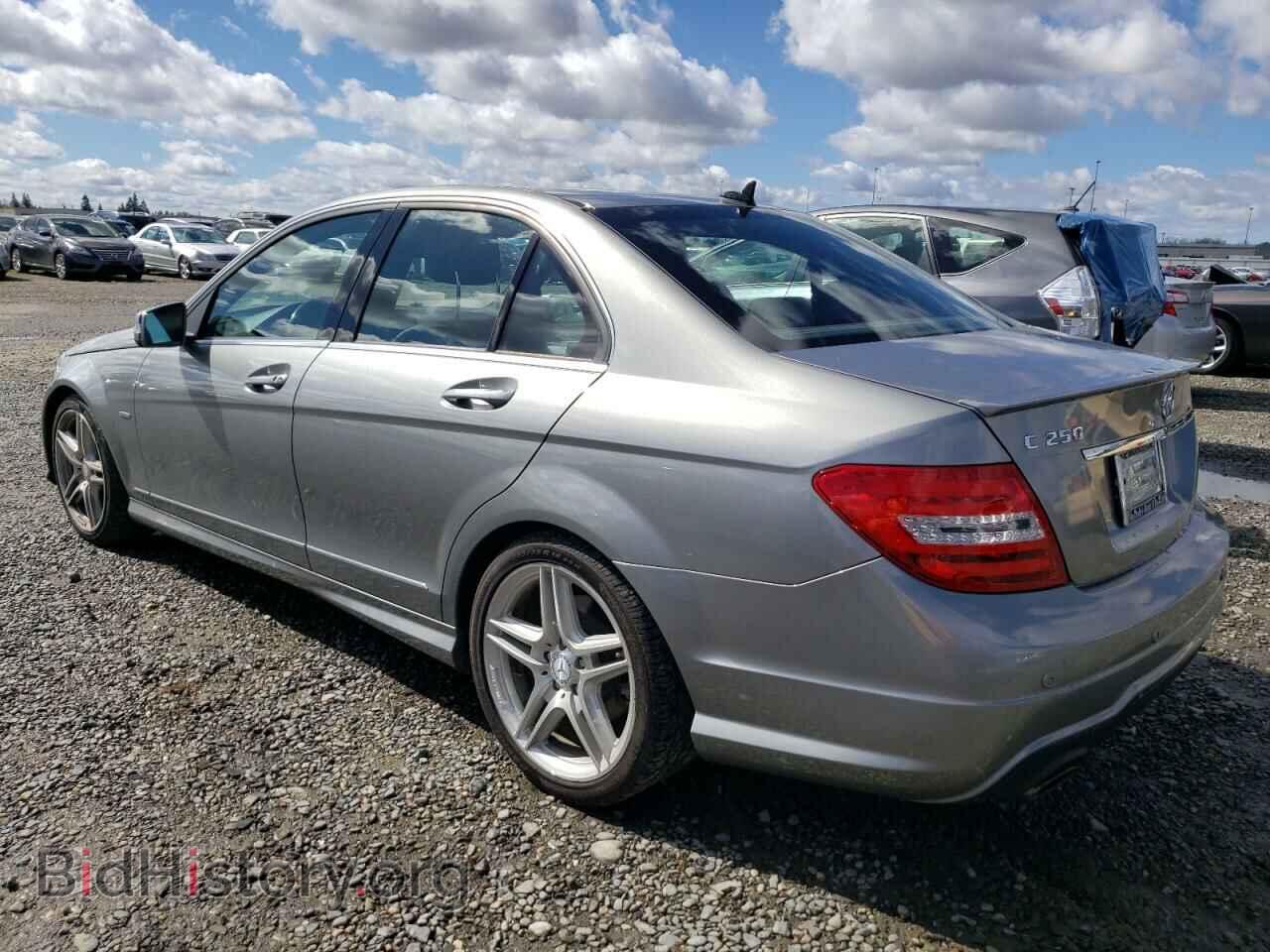 2012 MERCEDES-BENZ C-CLASS - VIN: WDDGF4HB1CR195428 - Фото 2