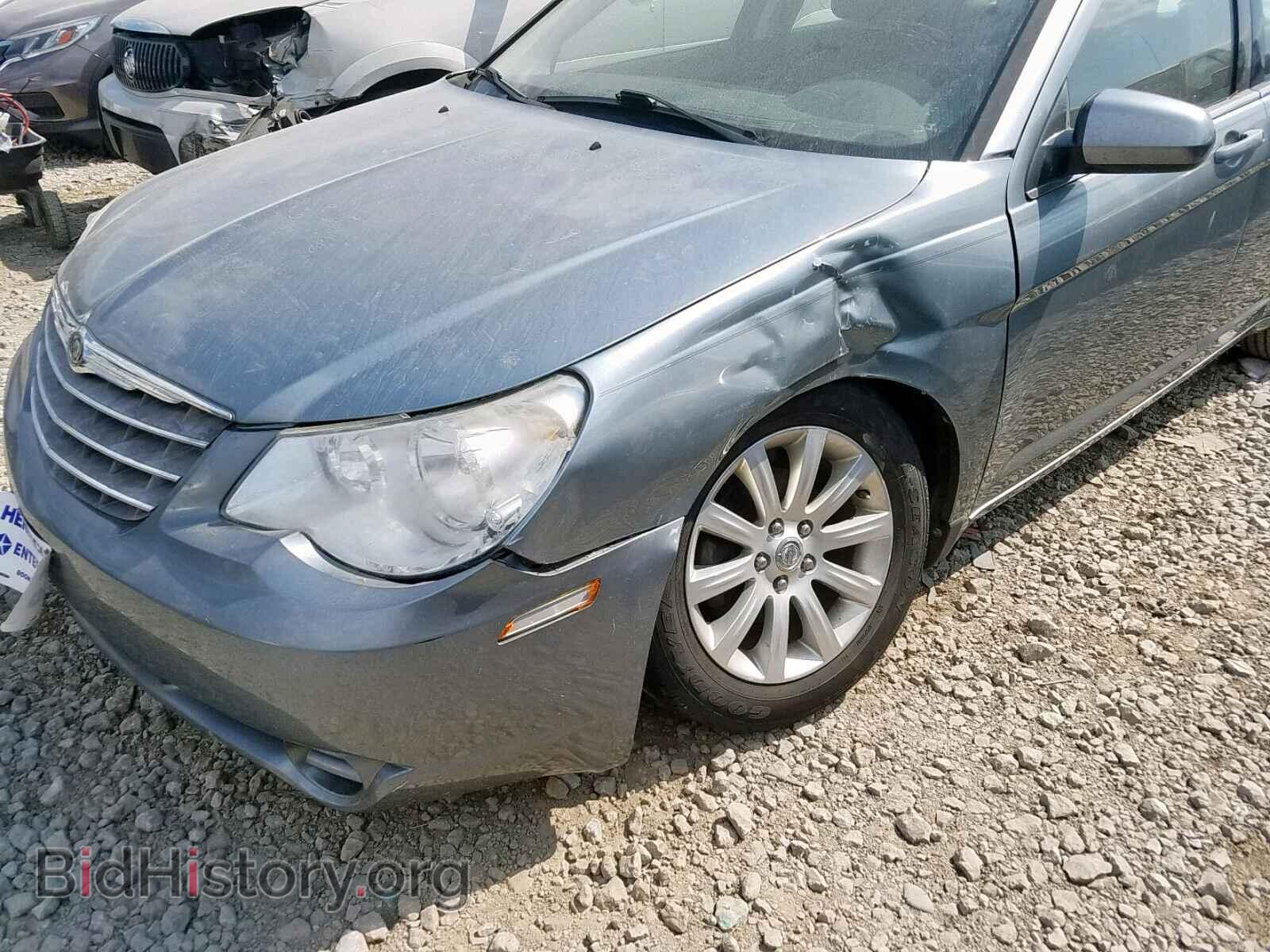2010 CHRYSLER SEBRING - VIN: 1C3CC5FB0AN125888 - Фото 9