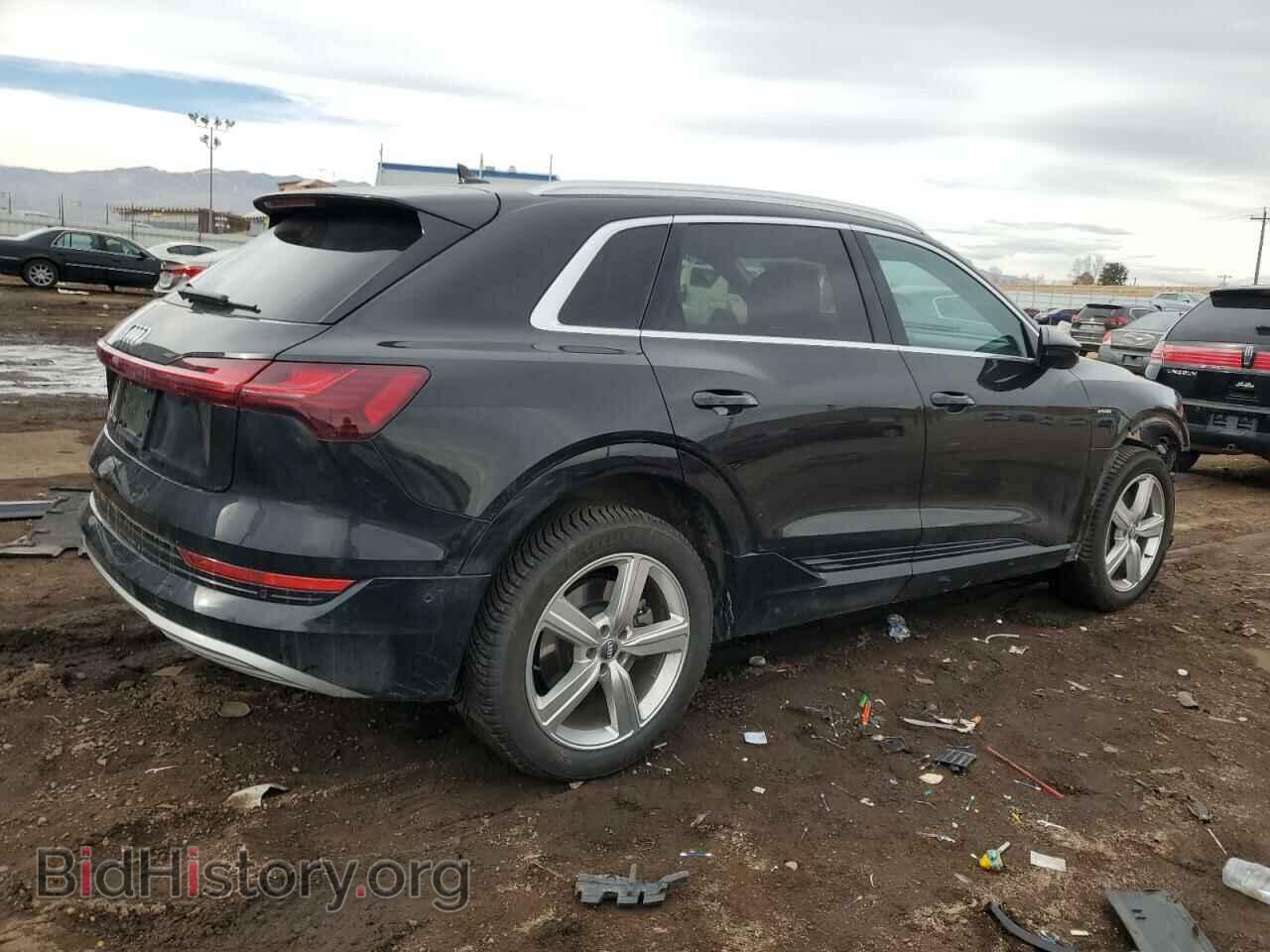 2019 AUDI E-TRON - VIN: WA1LAAGE0KB021160 - Фото 3