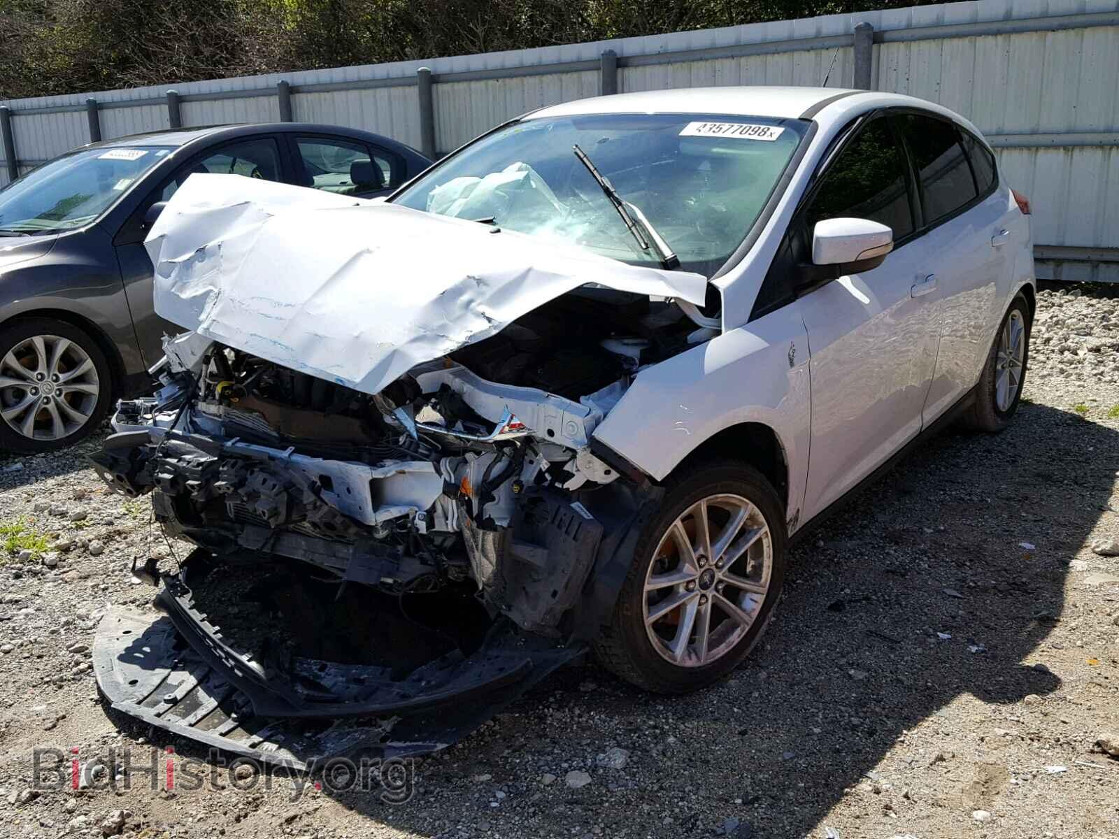 2016 FORD FOCUS SE - VIN: 1FADP3K20GL213509 - Фото 2