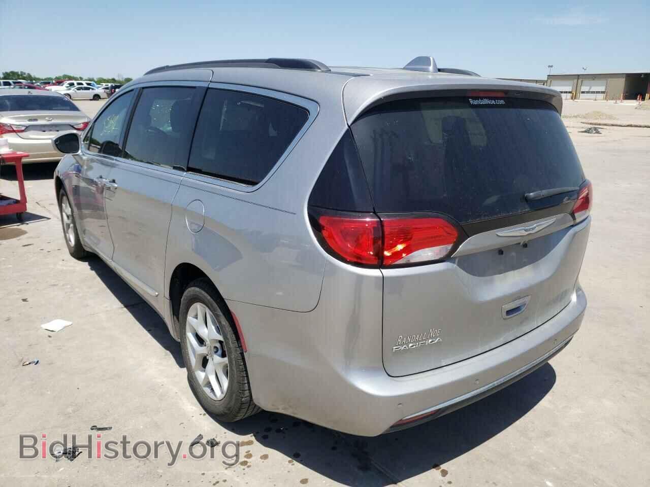 2017 CHRYSLER PACIFICA - VIN: 2C4RC1BG1HR705681 - Фото 3