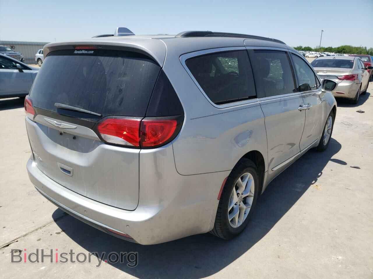 2017 CHRYSLER PACIFICA - VIN: 2C4RC1BG1HR705681 - Фото 4
