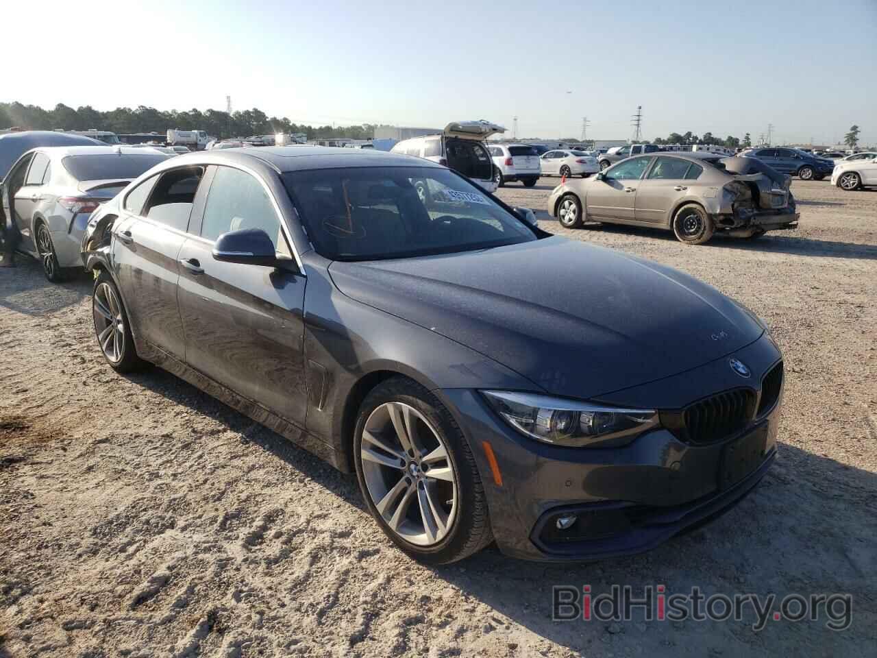 Photo WBA4J1C52JBG77438 - BMW 4 SERIES 2018