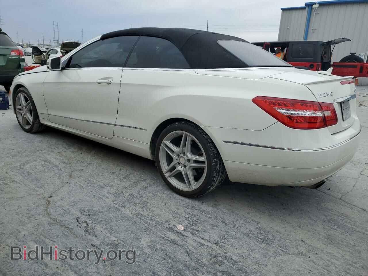 2011 MERCEDES-BENZ E-CLASS - VIN: WDDKK5GF4BF036970 - Фото 2