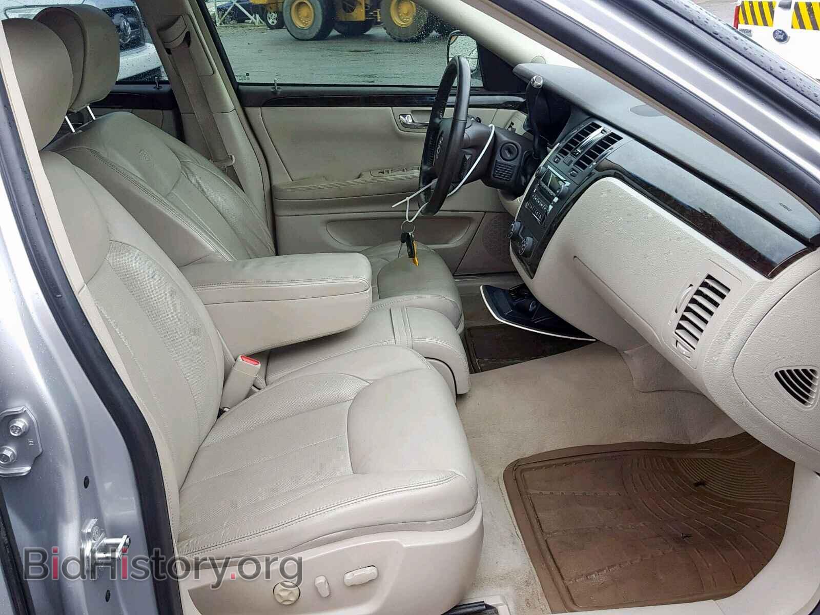 2011 CADILLAC DTS - VIN: 1G6KD5E66BU126272 - Фото 5