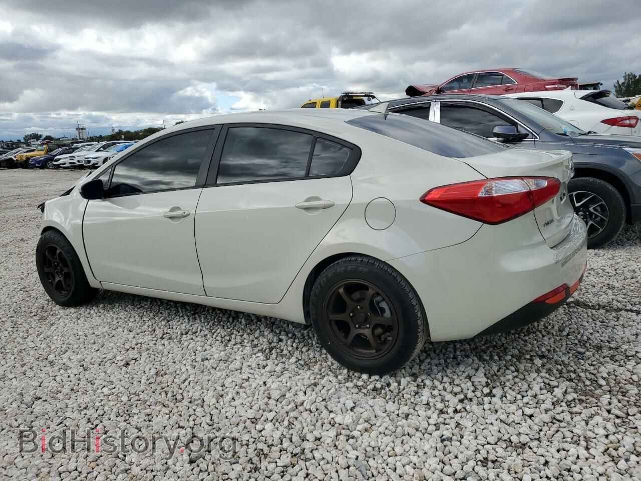 2015 KIA FORTE - VIN: KNAFK4A65F5327596 - Фото 2
