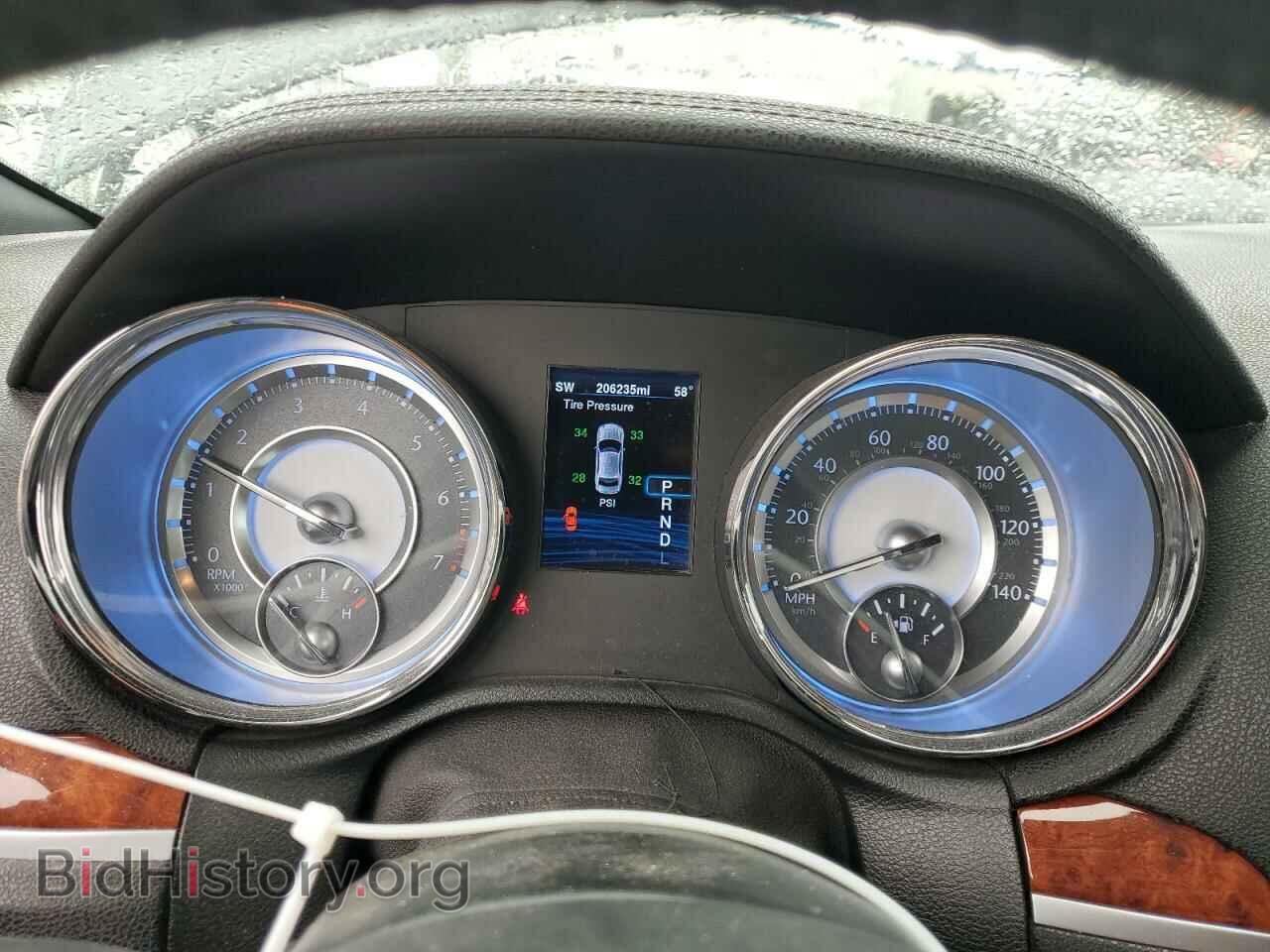 2014 CHRYSLER 300 - VIN: 2C3CCAAG8EH244511 - Фото 9