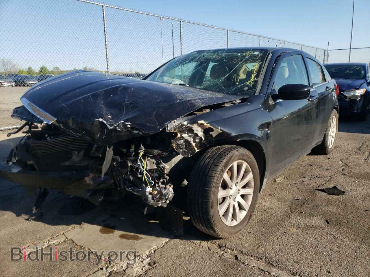 2012 CHRYSLER 200 - VIN: 1C3CCBBB6CN240731 - Фото 2