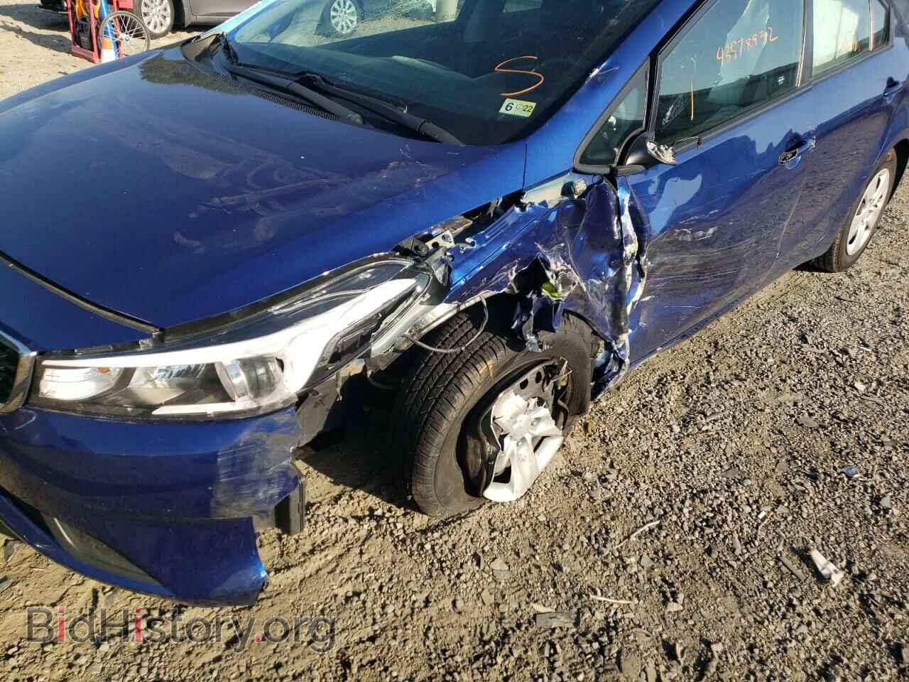 2017 KIA FORTE - VIN: 3KPFK4A75HE057319 - Фото 9