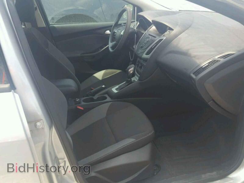 2012 Ford FOCUS (VIN 1FAHP3K27CL205452) — фото 5 из 10