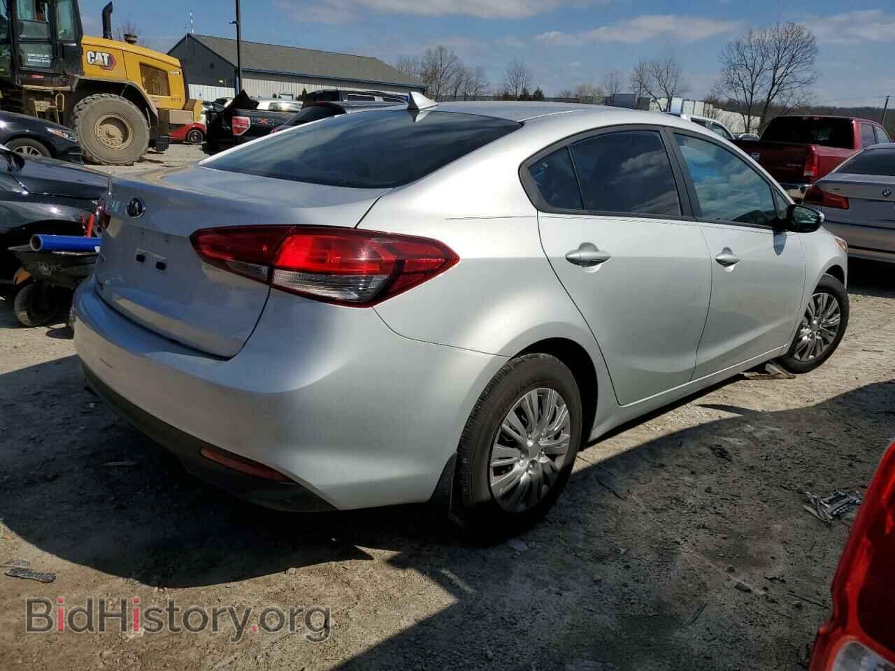 2017 KIA FORTE - VIN: 3KPFK4A73HE043614 - Фото 3