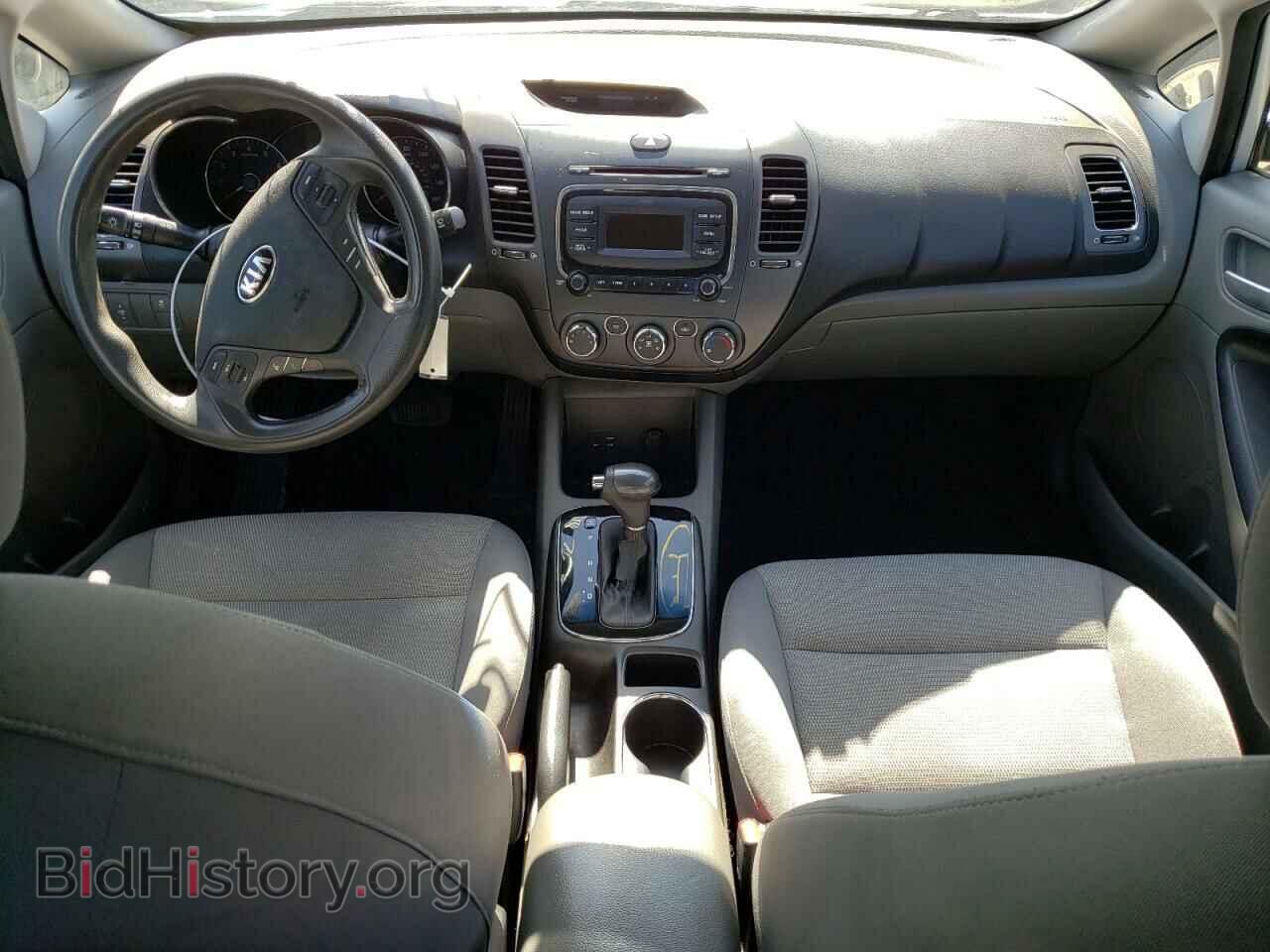 2017 KIA FORTE - VIN: 3KPFK4A73HE043614 - Фото 8